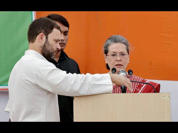 ఢిల్లీలో కాంగ్రెస్ 'ప్రత్యేక' పోరు