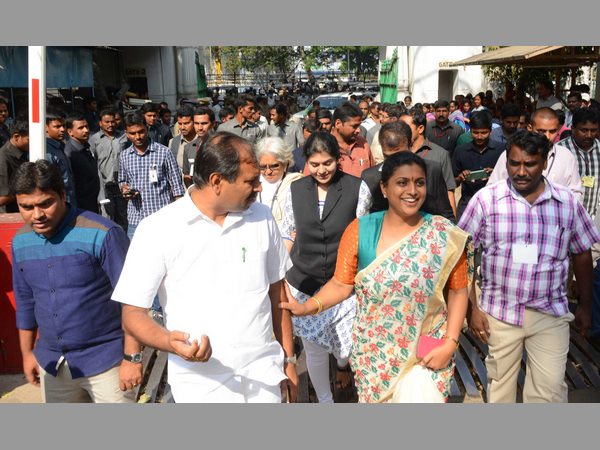 పట్టరాని ఆనందం...