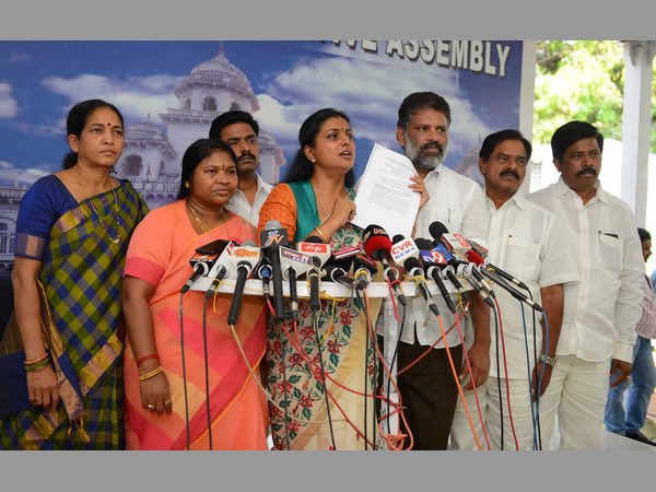 ధిక్కరించినట్లు మాట్లాడితే... 