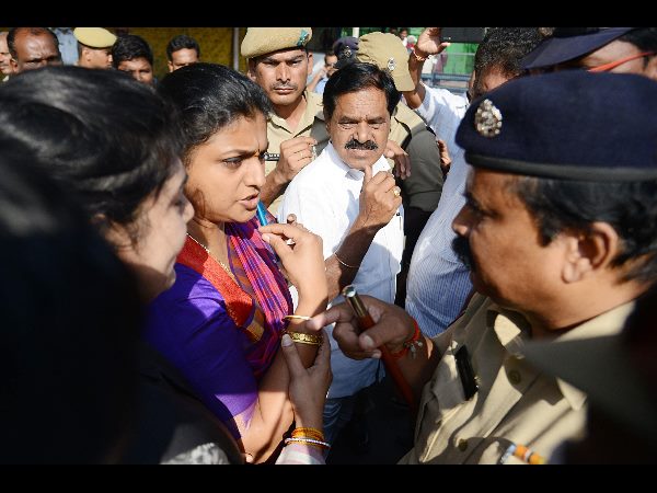 హైకోర్టు ఆదేశాలు చదవండి: స్పీకర్