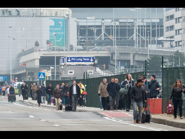  బ్రస్సెల్స్ పేలుళ్లు: అనుమానితులు వీరే, 'బాధ్యత మాదే' 