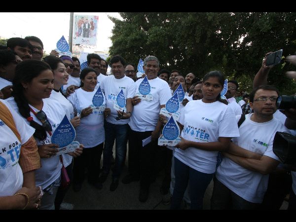 నీరు బంగారమే