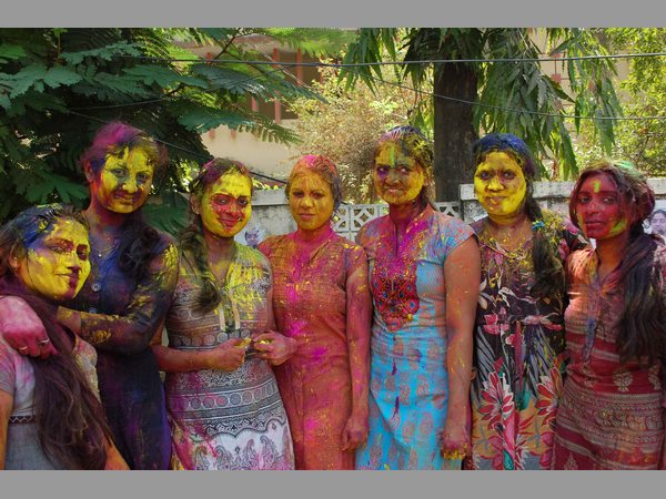 హోలీ సంబరాలు