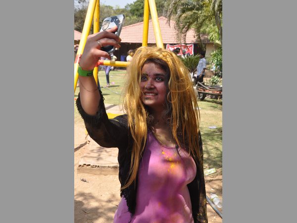 హోలీ సంబరాలు