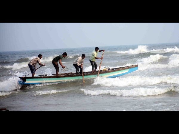 హోలీ విషాదం