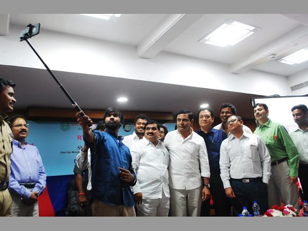  మొబైల్ యాపే.. డ్రైవింగ్ లైసెన్స్: ఎం-వాలెట్ వల్ల లాభాలెన్నో?