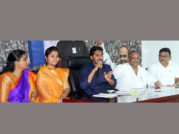 I don't know what will Chandrababu do?: YS Jagan