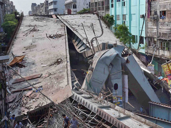 కోల్కతా దుర్ఘటన కోల్కతా దుర్ఘటన