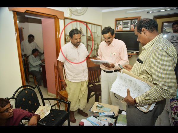  అవినీతి చేప