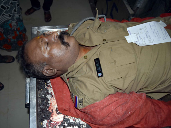 నాయకుడు కూడా..