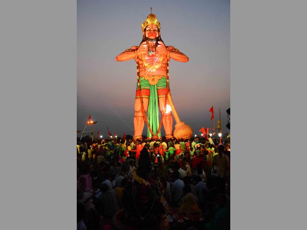 ధూల్‌పేటలో భారీ హనుమాన్ విగ్రహం
