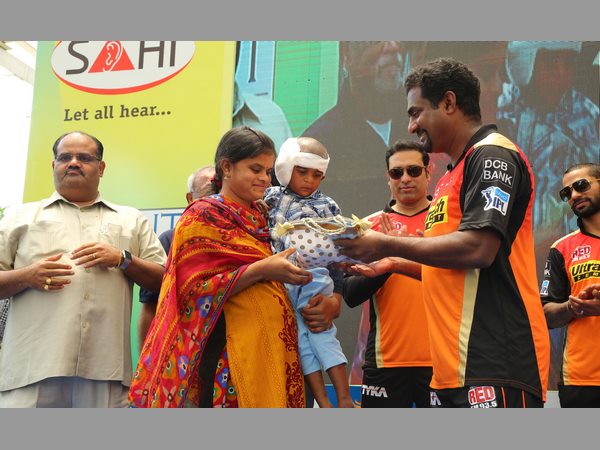 సన్‌రైజర్స్ ఆటగాళ్ల సందడి