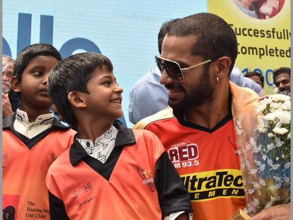 సన్‌రైజర్స్ ఆటగాళ్ల సందడి