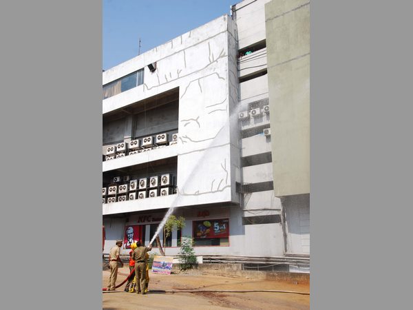 సినిమాక్స్‌లో మాక్ డ్రిల్