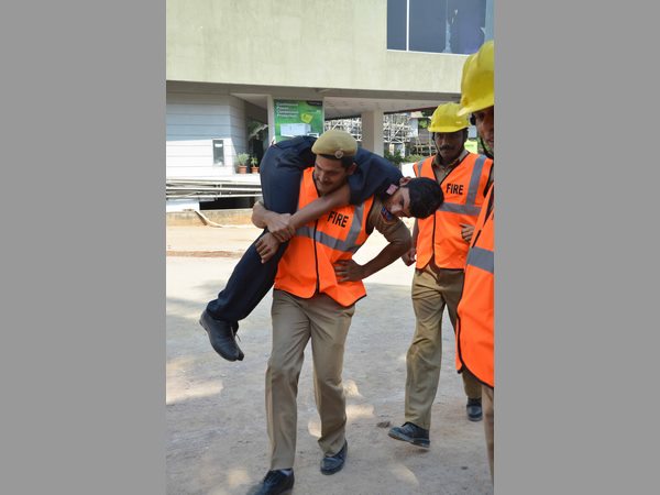 సినిమాక్స్‌లో మాక్ డ్రిల్