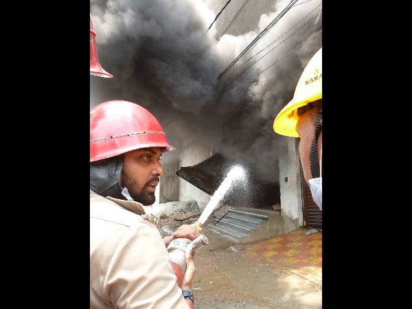 భారీ అగ్నిప్రమాదం