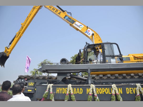  కేటీఆర్ ఆలోచన ఇదే: మూడు దశల్లో సాగర్ ప్రక్షాళన ఇలా చేస్తారు