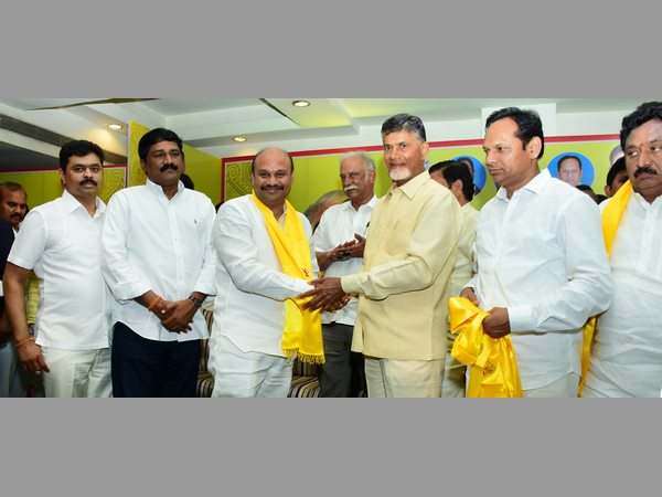  టిడిపిలోకి సుజయ