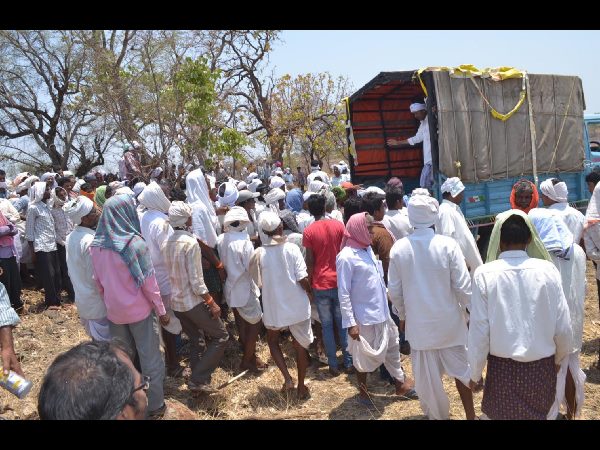 మెదక్ ప్రమాదం ప్రాంతంలో హరీష్ రావు