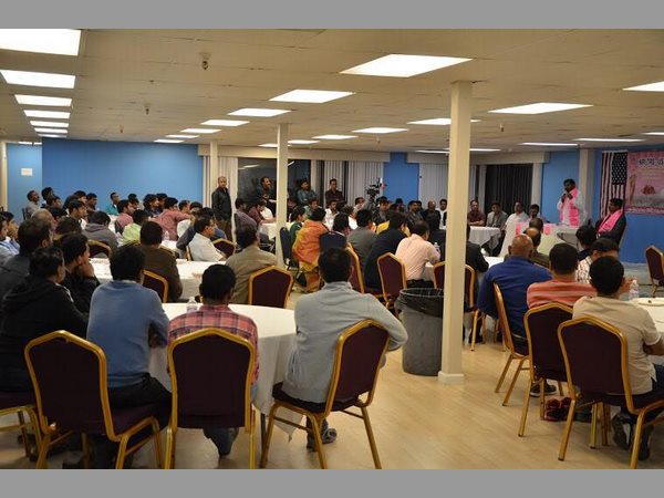  కాలిఫోర్నియా, డల్లాస్‌లో టీఆర్ఎస్ ఆవిర్భావ వేడుకలు