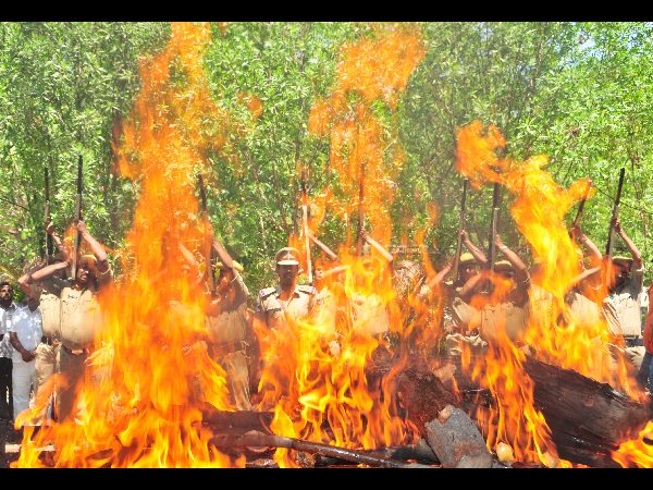 రాజేశ్వర రావు అంత్యక్రియలు