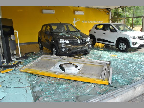 ఈదురు గాలులు