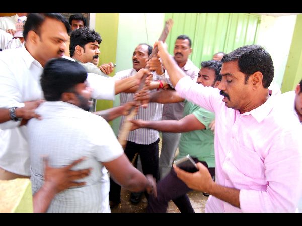 తెలుగు తమ్ముళ్ల రచ్చ