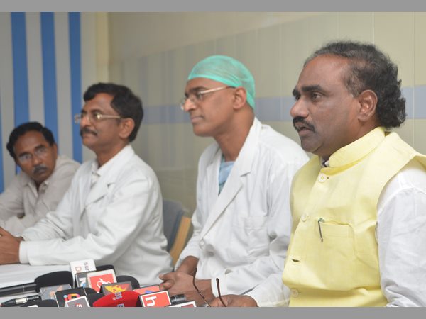  గుంటూరులో తొలిసారిగా గుండె మార్పిడి ఆపరేషన్