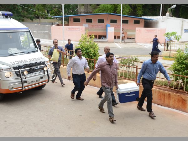 గుంటూరులో తొలిసారిగా గుండె మార్పిడి ఆపరేషన్