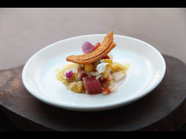  ఆలివ్ బిస్ట్రోలో పుడ్ టేస్టింగ్ ఈవెంట్ 