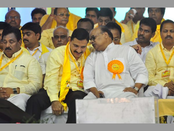  తిరుపతి 'మహానాడు'లో ఫస్ట్ డే ఫోటోలు 