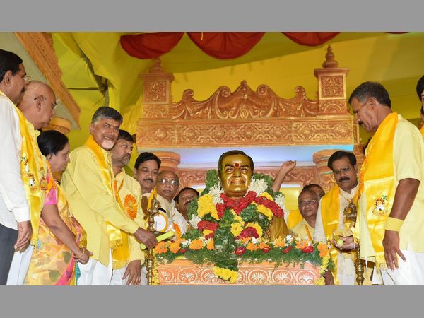  తిరుపతి 'మహానాడు'లో ఫస్ట్ డే ఫోటోలు