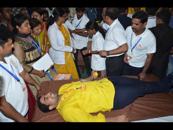 మహానాడు