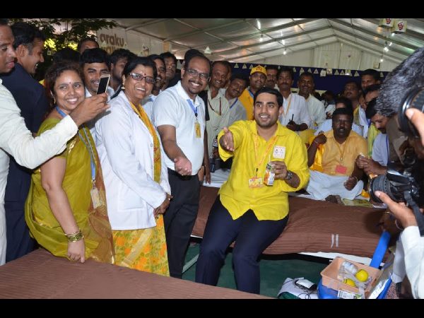 మహానాడు