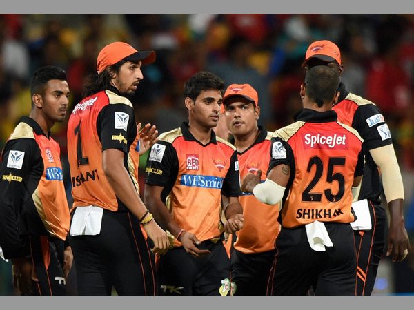 భువనేశ్వర్ కుమార్