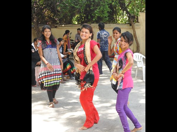 కళాకారుల రిహార్సల్స్