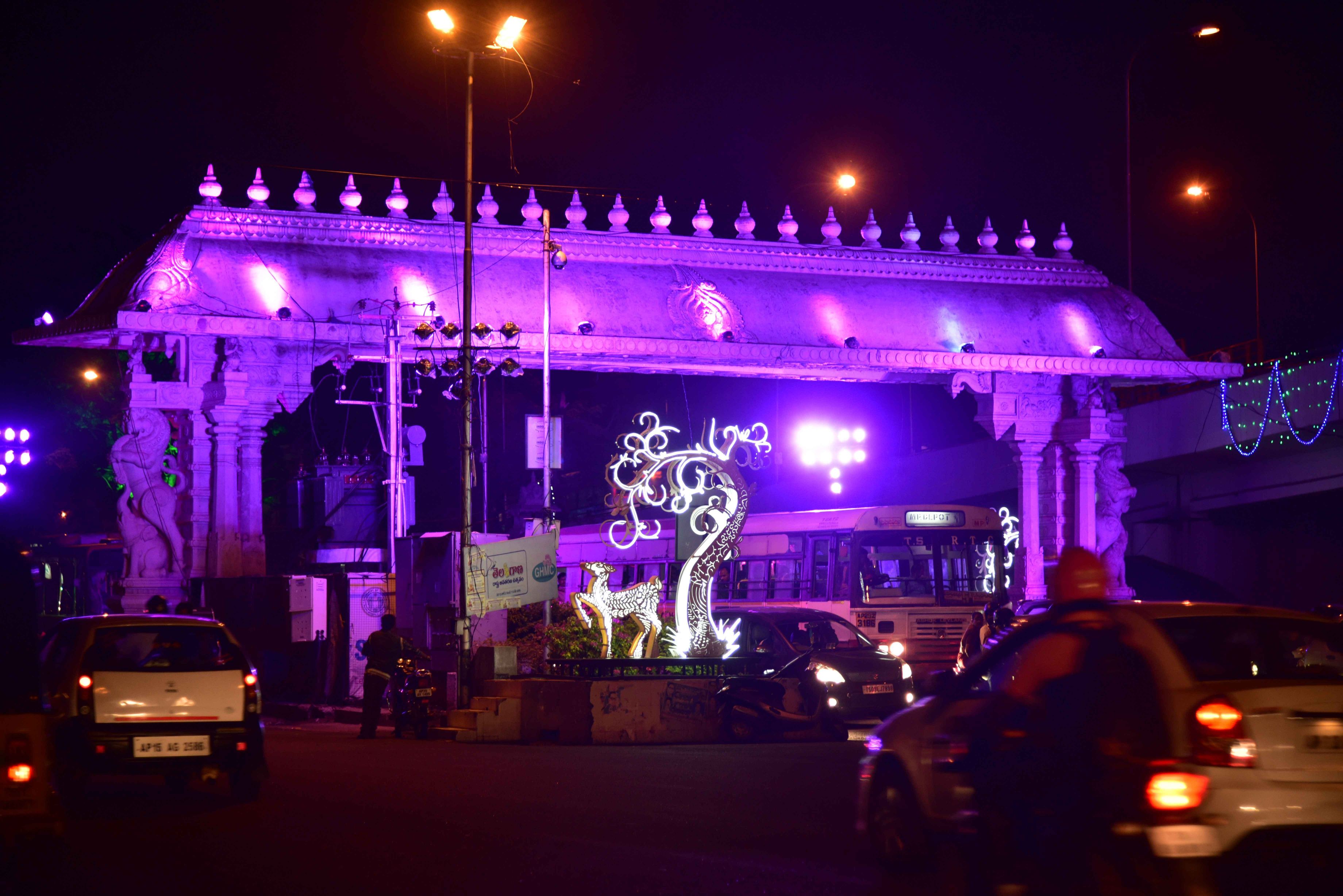 ఆవిర్భావ వేడుకలు