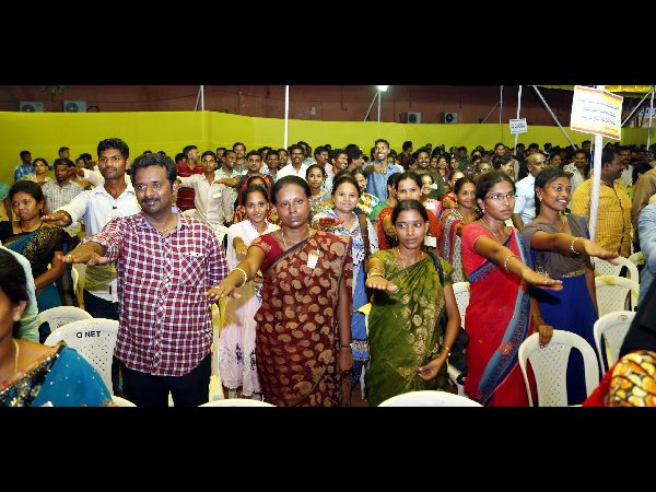  గులక రాళ్లను నోట్లో వేసుకుని సాధన చేసేవారు: ఎన్టీఆర్‌పై చంద్రబాబు