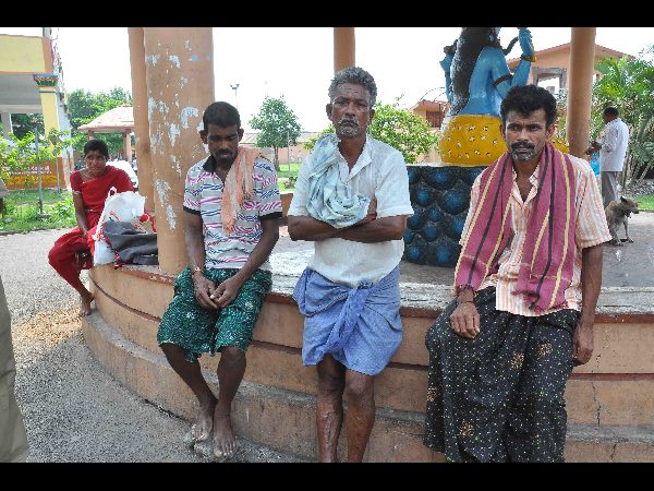 ఓ తండ్రి కన్నీటి గాథ: ఎట్టకేలకు మృతదేహాన్ని అప్పగించారు 