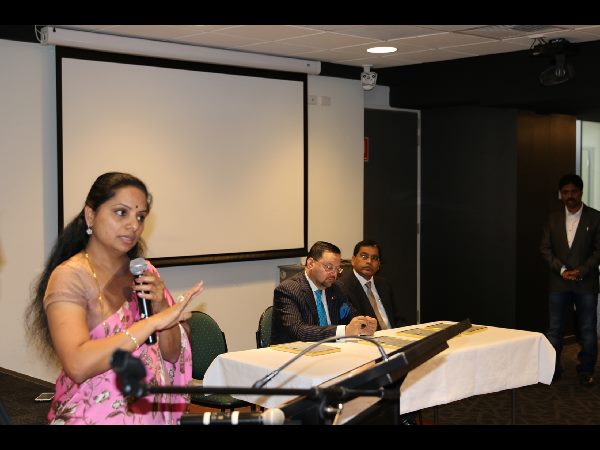 ఆస్ట్రేలియాలో కవిత