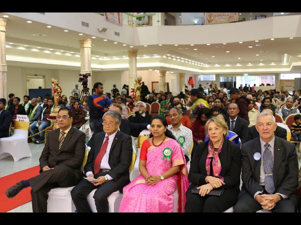 ఆస్ట్రేలియాలో కవిత