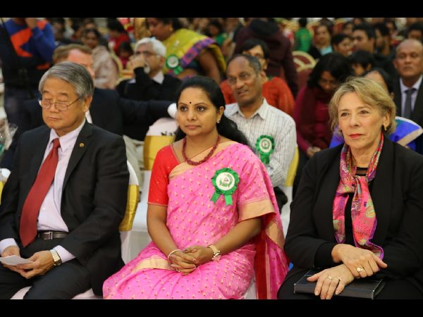 ఆస్ట్రేలియాలో కవిత