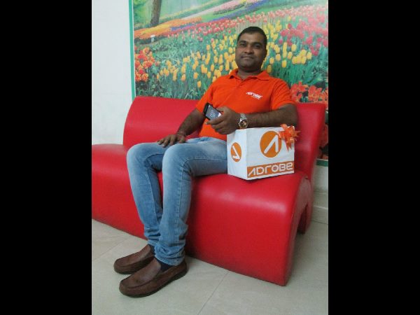  యాడ్రోబ్