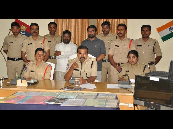 నిందితుల అరెస్ట్