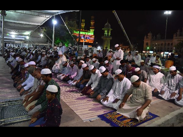  నేటి నుంచి రంజాన్‌ ఉపవాస దీక్షలు 