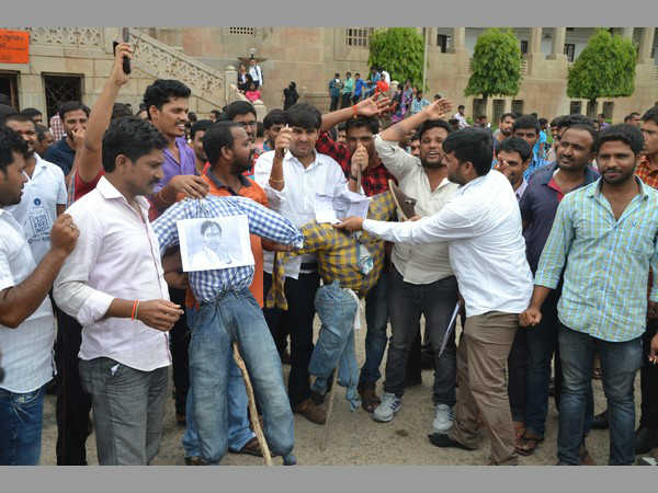 అపాయింట్‌మెంట్ ఇవ్వలేదు: కేసీఆర్‌పై కోదండరాం సంచలన వ్యాఖ్యలు