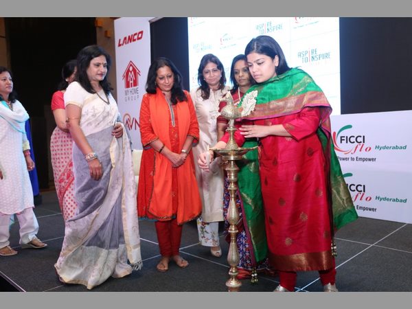 ఆంధ్ర అమ్మాయిని, హైదరాబాద్ కోడలిగా గర్వం: పూనమ్ మహాజన్