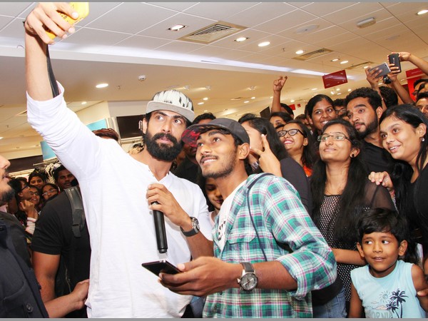 ఫోరం మాల్‌లో రానా సందడి