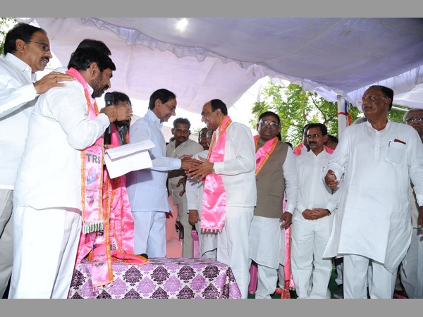 చేరికలు