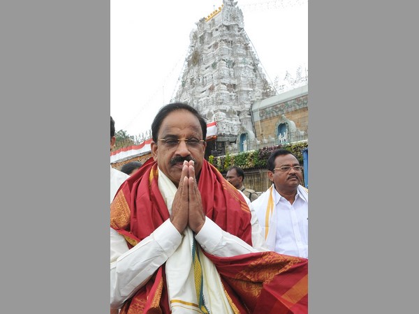 తిరుమలలో తుమ్మల